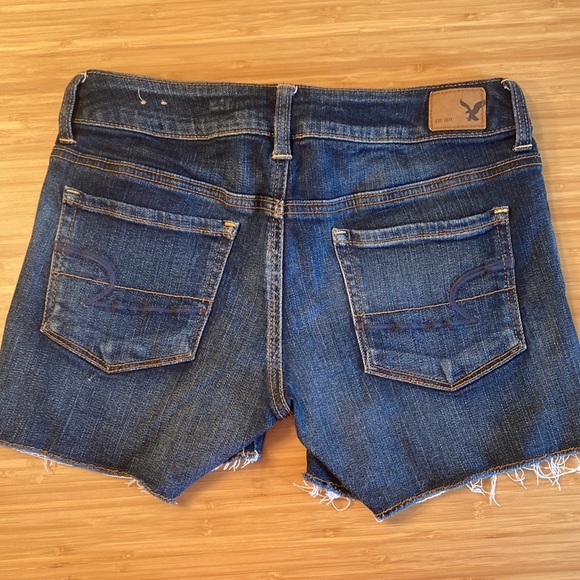 American Eagle shorts - Picture 2 of 4